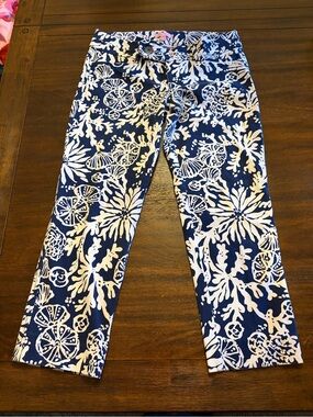 Lilly Pulitzer Navy White Tropical Print Cropped Pants Women’s Size 8